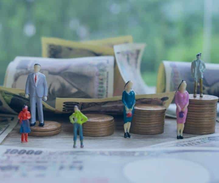 Dileme novega plačnega sistema v javnem sektorju: praktični pristopi in rešitve